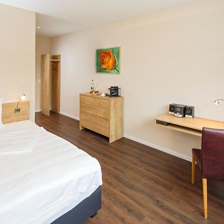Villmergen Swiss Quality Hotel Екстериор снимка