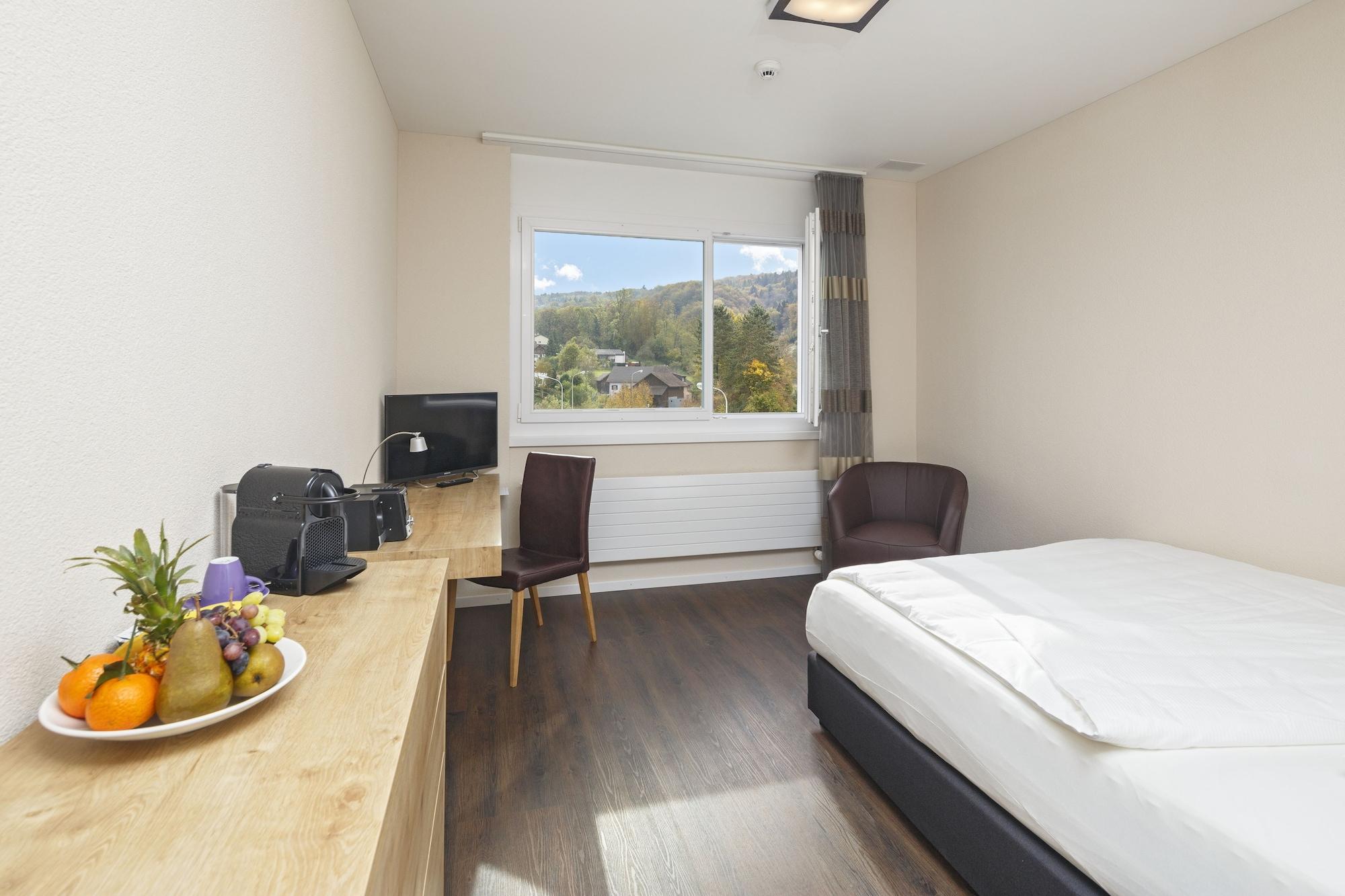 Villmergen Swiss Quality Hotel Екстериор снимка