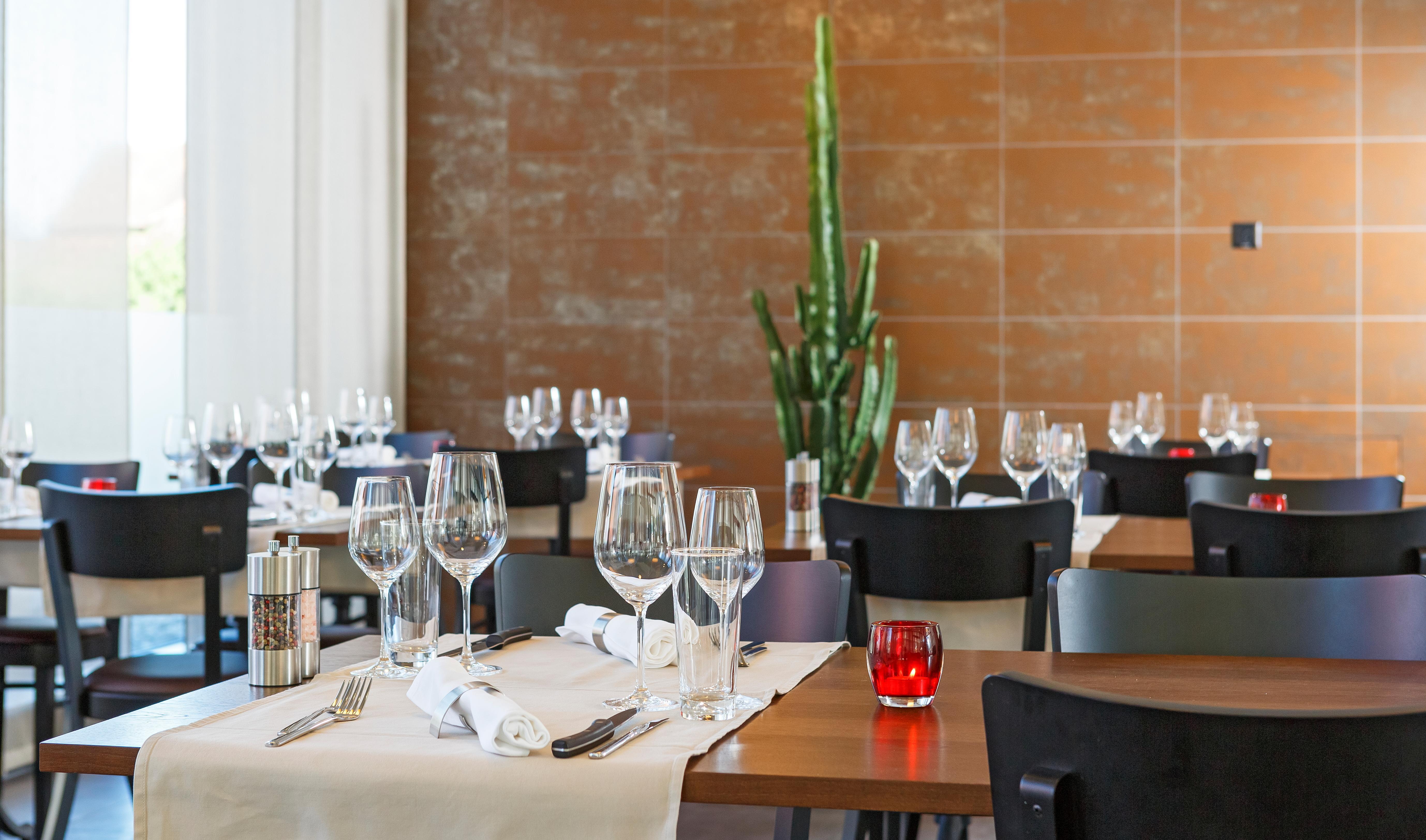 Villmergen Swiss Quality Hotel Екстериор снимка