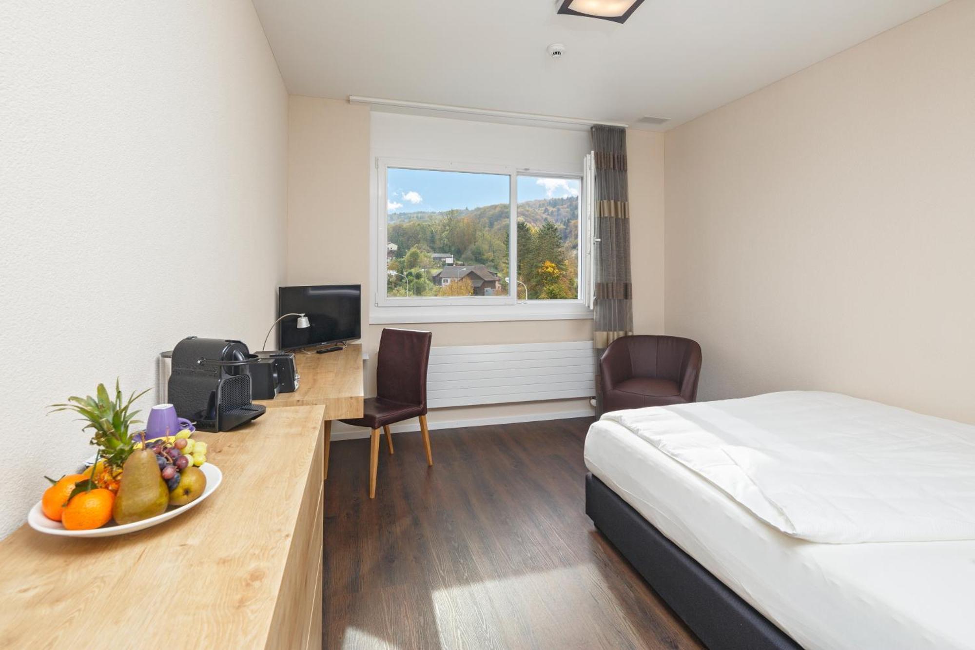 Villmergen Swiss Quality Hotel Екстериор снимка