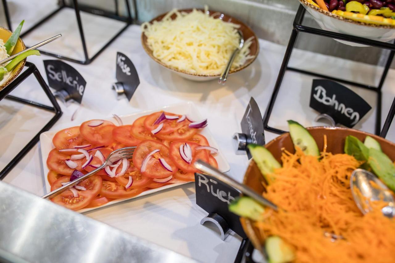 Villmergen Swiss Quality Hotel Екстериор снимка