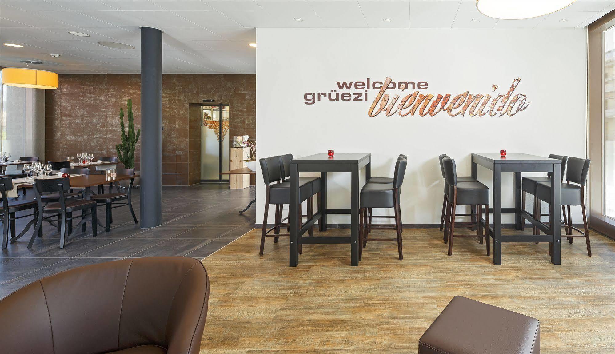 Villmergen Swiss Quality Hotel Екстериор снимка