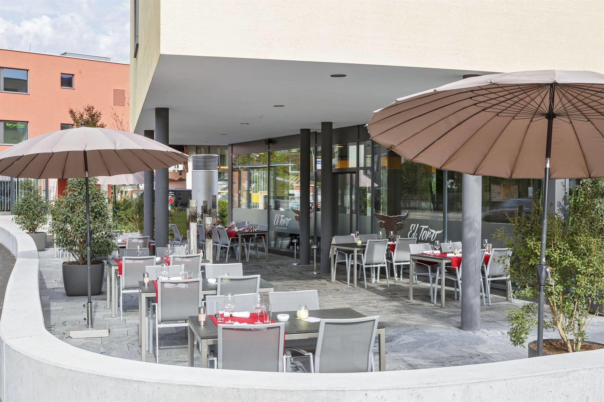 Villmergen Swiss Quality Hotel Екстериор снимка